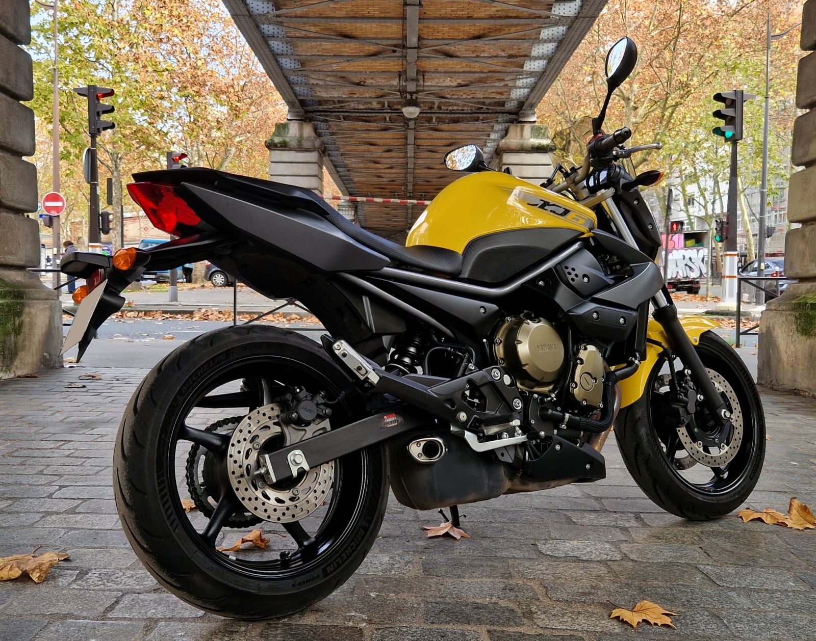 YAMAHA - XJ 6 FULL - image d'illustration 5