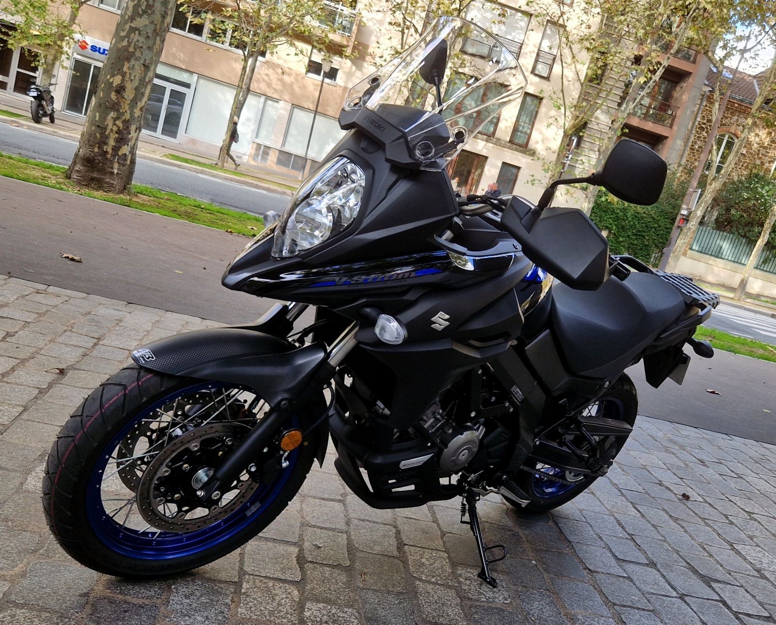 Suzuki - DL 650 V-STROM XT - image d'illustration 2