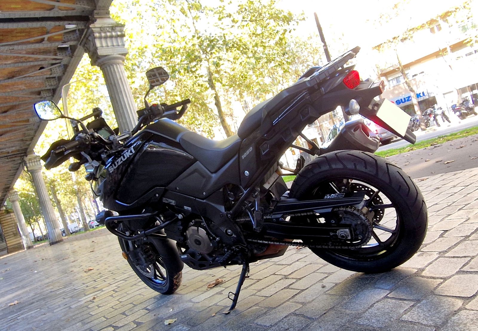 Suzuki - DL 1050 V-STROM EURO 5 - image d'illustration 3