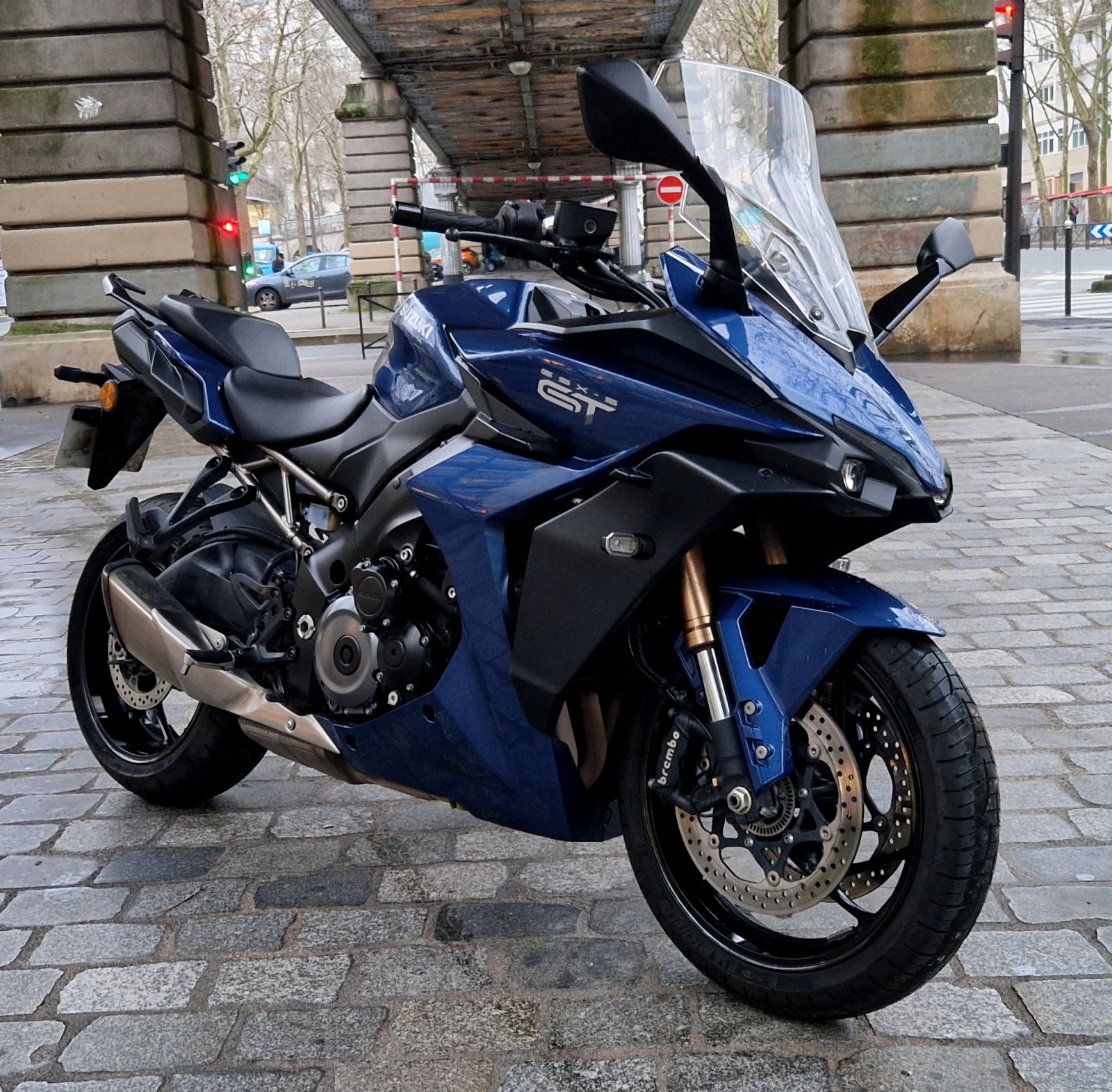 SUZUKI GSX-S 1000 GT