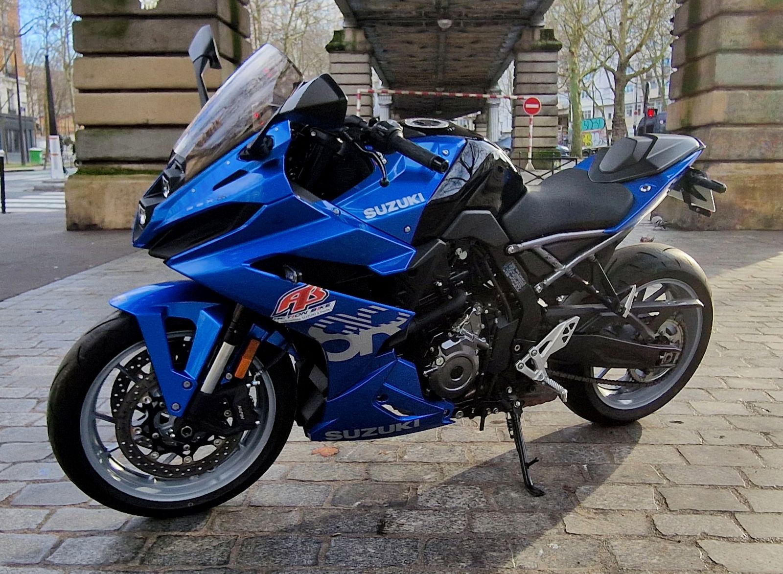 Suzuki Gsx-8r