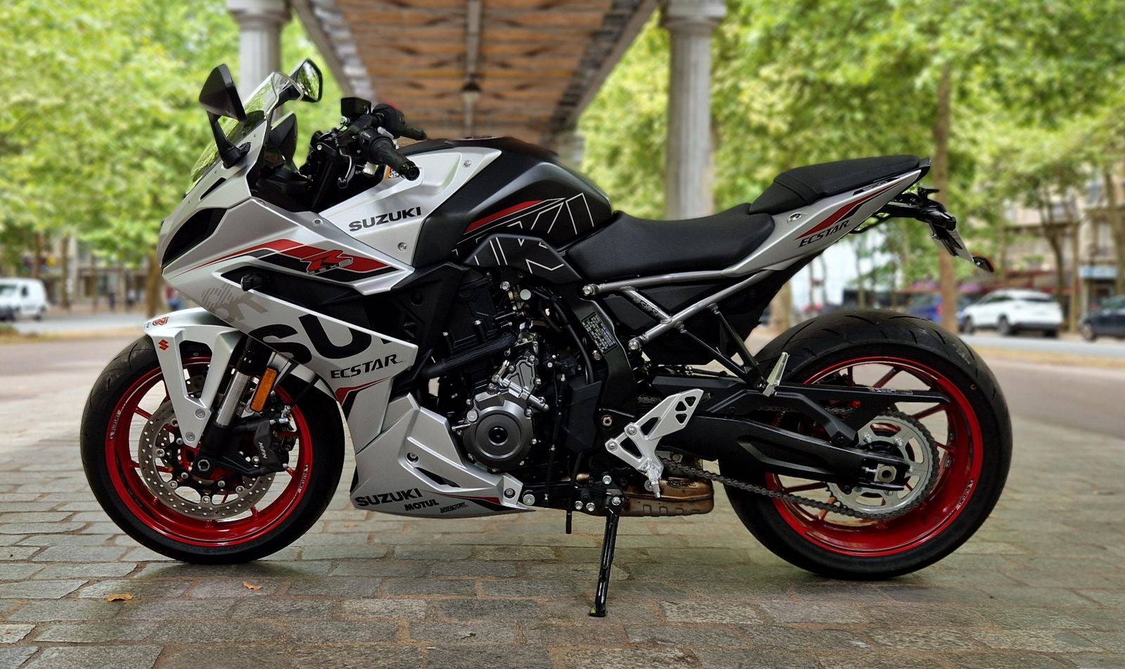 SUZUKI - GSX-8R KIT DECO - image d'illustration 6