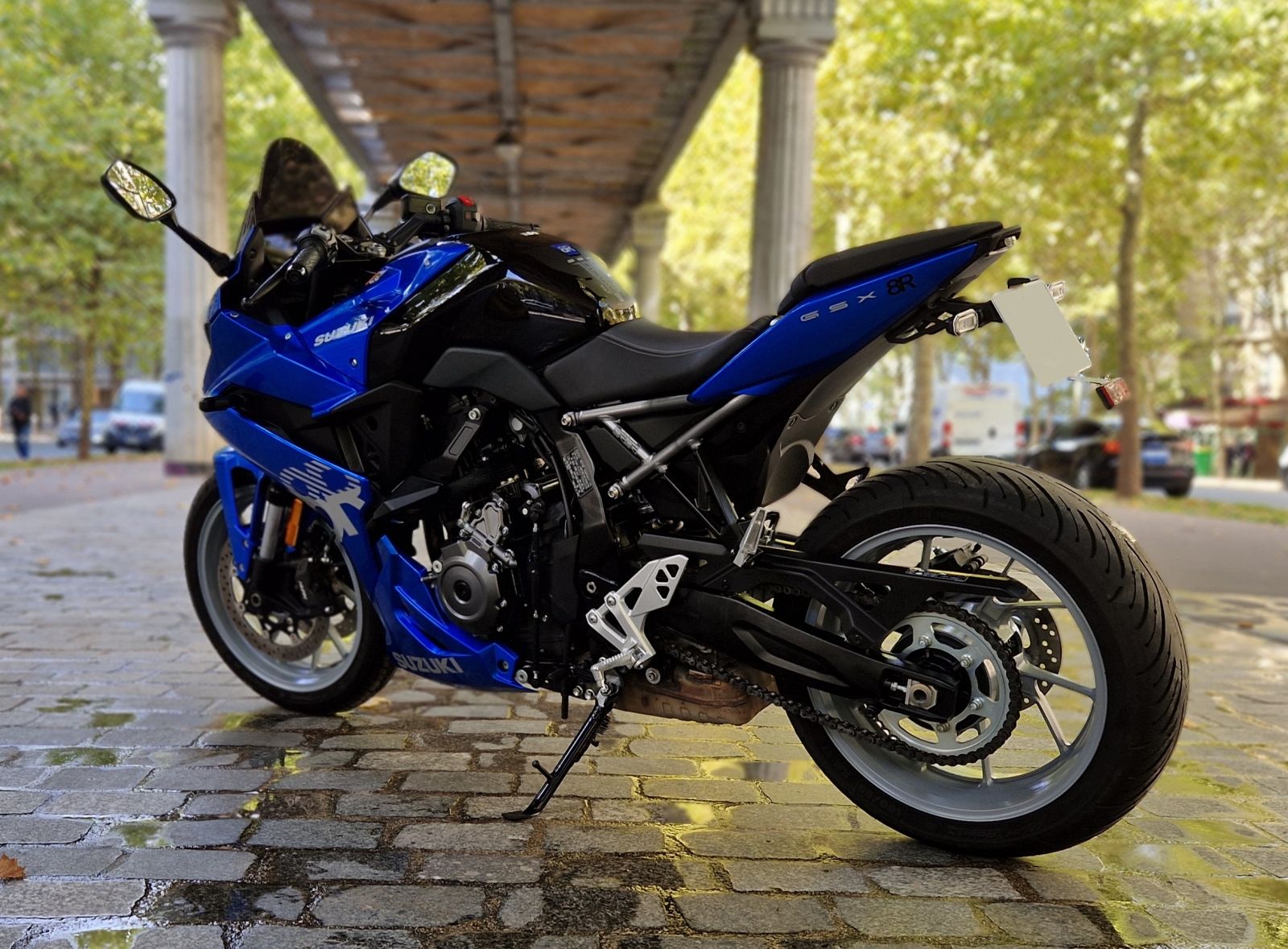 SUZUKI - GSX-8R - image d'illustration 6