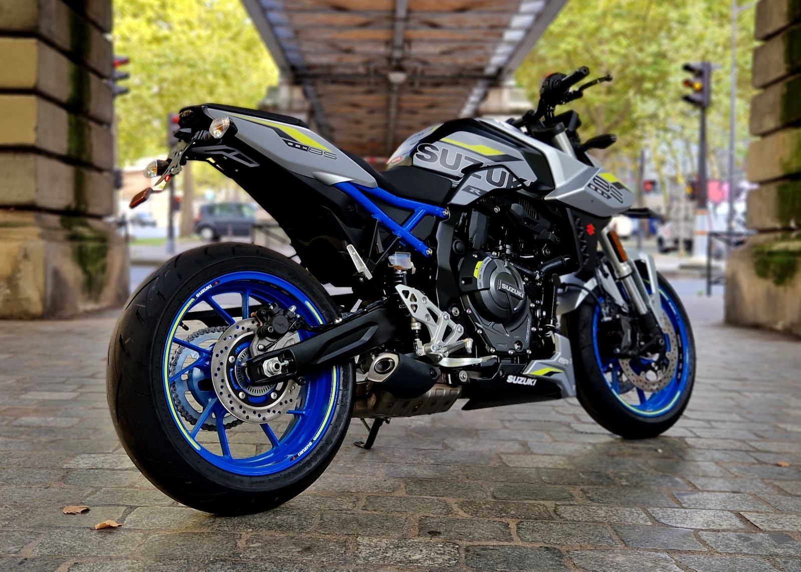 SUZUKI - GSX-8S - image d'illustration 5