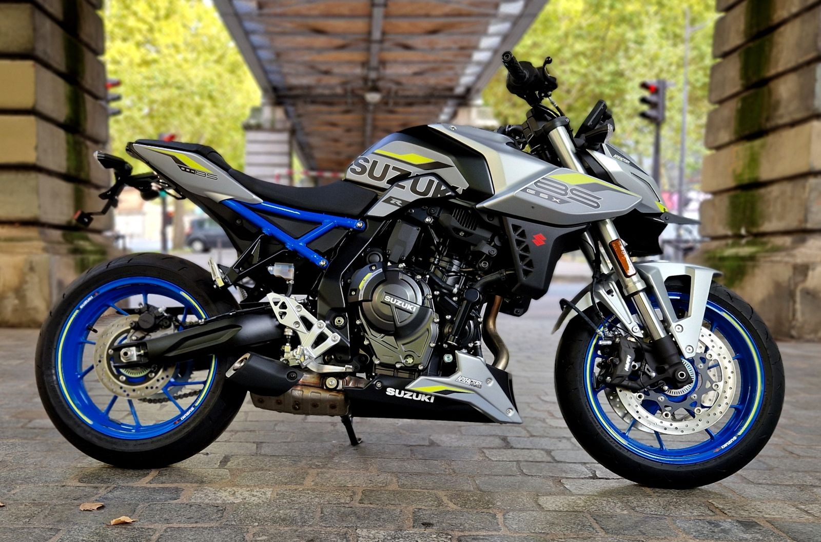 SUZUKI - GSX-8S - image d'illustration 3